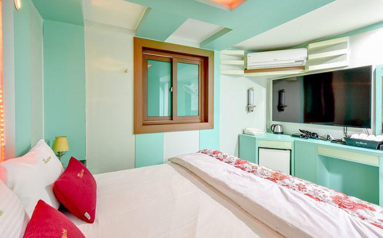 Click 21 Motel Busan Buitenkant foto
