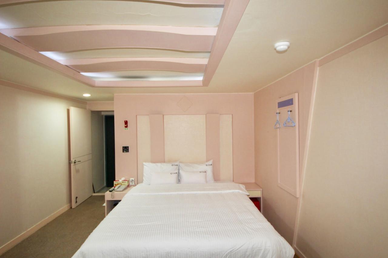 Click 21 Motel Busan Buitenkant foto