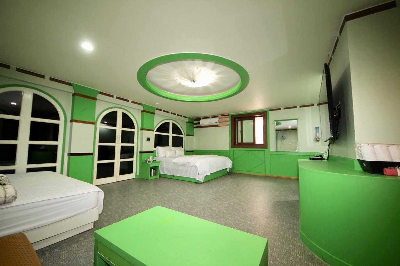 Click 21 Motel Busan Buitenkant foto